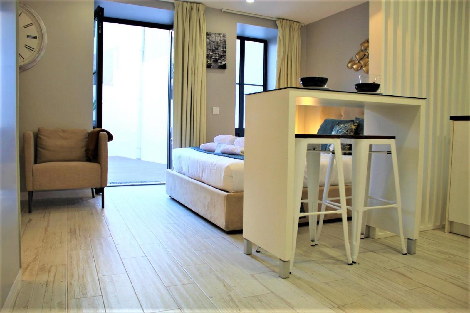 Апартаменты Oporto Wine Cellars Flat With Terrace Вила-Нова-ди-Гая Экстерьер фото