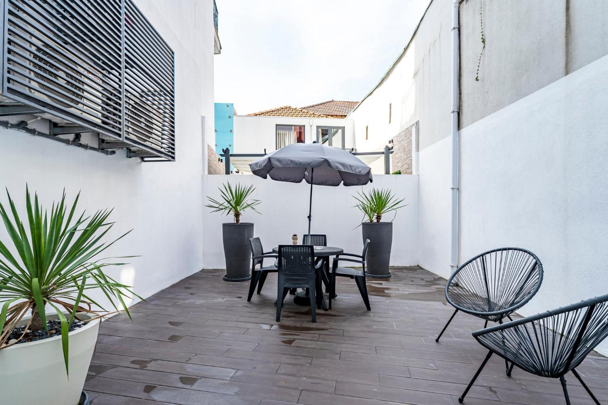 Апартаменты Oporto Wine Cellars Flat With Terrace Вила-Нова-ди-Гая Экстерьер фото